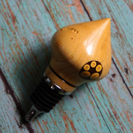 Hackberry Lite & Red Bud Bottle Stop